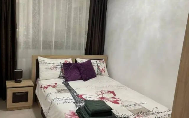 Discret Apartament 1