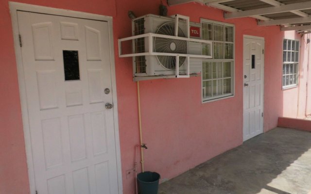 Curacao Vacation Homes in Willemstad, Curacao from 200$, photos, reviews - zenhotels.com hotel front