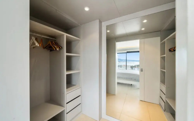 4 Bedroom Cannes Penthouse - Ocean View