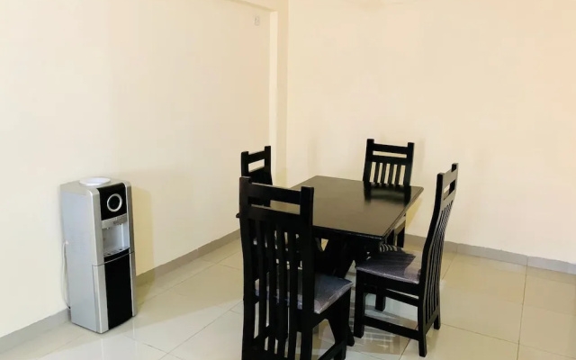 Lux Suites Palm Terraces Apartments