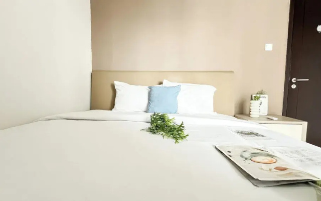 Brown Accent 2Br At Apartment Casa De Parco