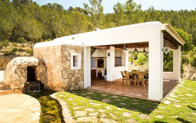 Villa Torres Caron