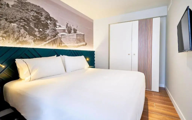 Tandem Torres De Cádiz Suites