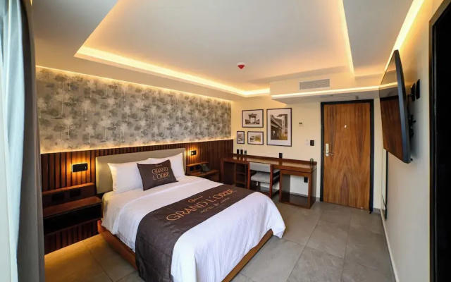 HOTEL GRAND LORBE by JAMM