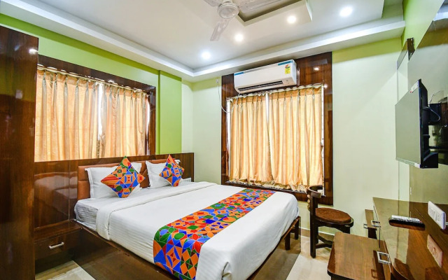 Fabhotel The Seven Wonders