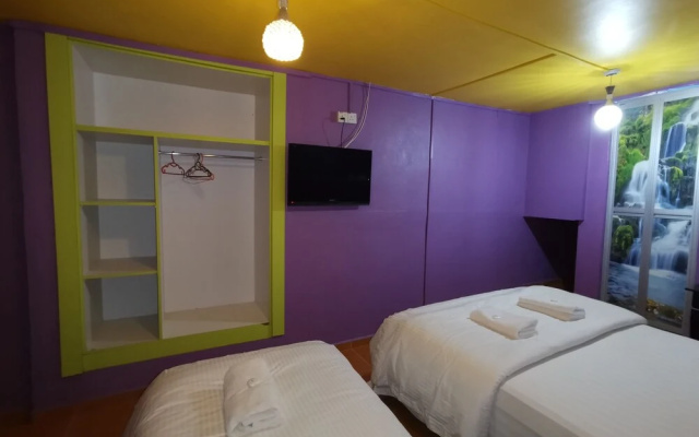 OYO 89951 Maa Hari Hotel