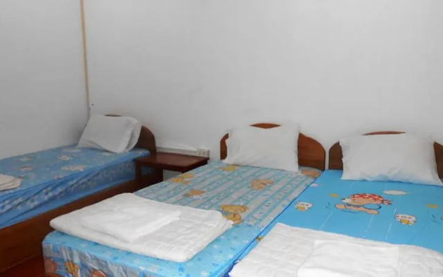 Phetmanixay Hotel