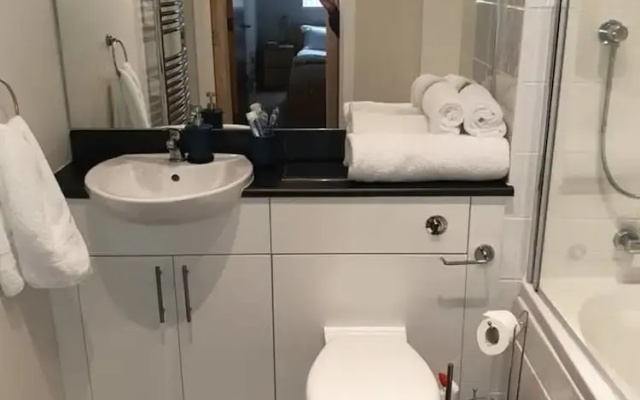 Birmingham Ruby, 2 Bedroom Apartment