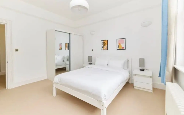 The Woolwich Retreat - Enticing 5bdr House With Parking