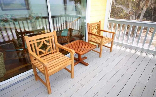 437 - LongLook Beachhouse