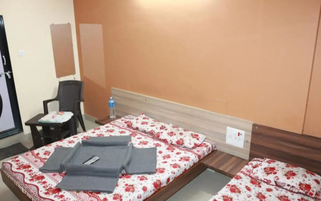 Hotel Laxmi Sadan