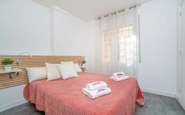 Apartment in Empuriabrava Near Sandy Beach