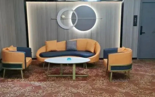 Helin Hotel (Guangzhou Shiling Leather Mall)