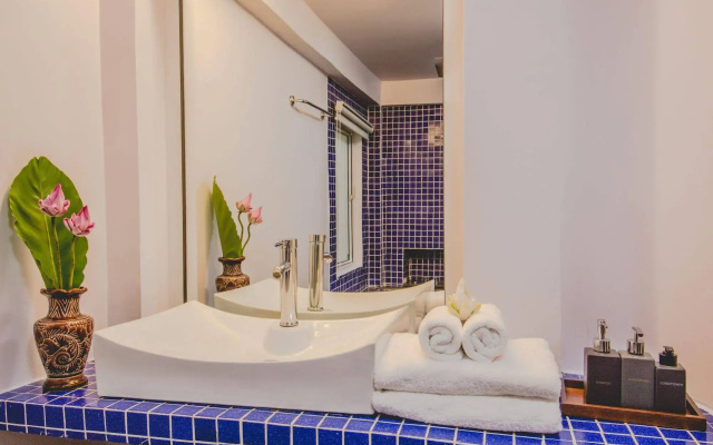 Mulberry Boutique Hotel