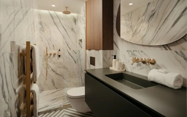 Leon Hotel-pigalle/suite-34