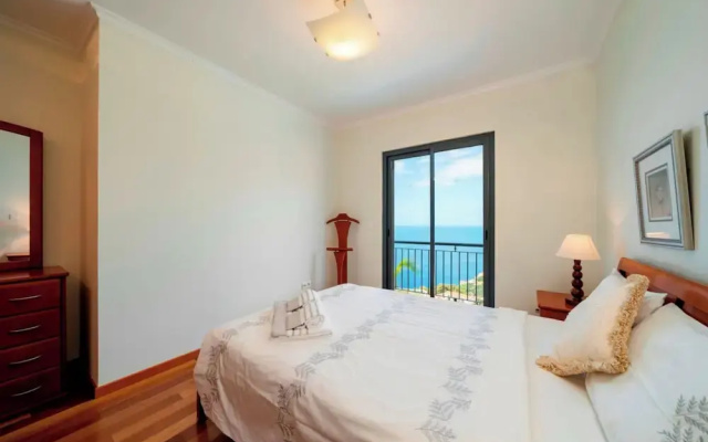 Casa Amaro Mar by Our Madeira