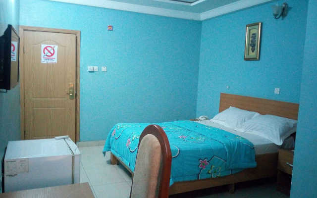 Mataan Hotel  Suites