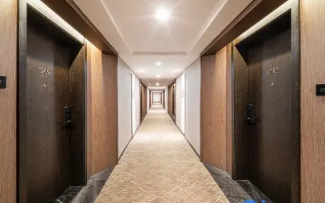 Paco Hotel (Shenzhen International Exhibition Center Ma'anshan Subway Station)