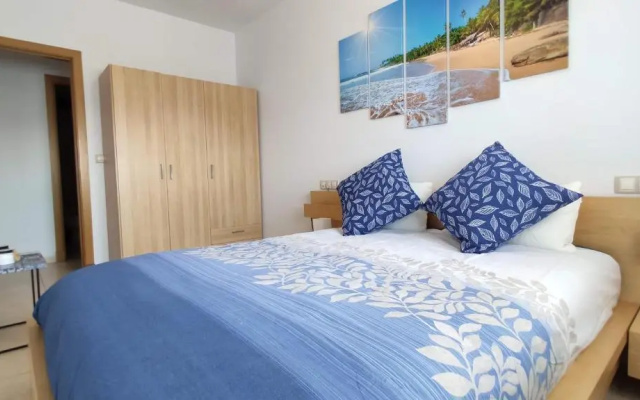 VALDECARRETAS Apartamento Rota cerca de playa