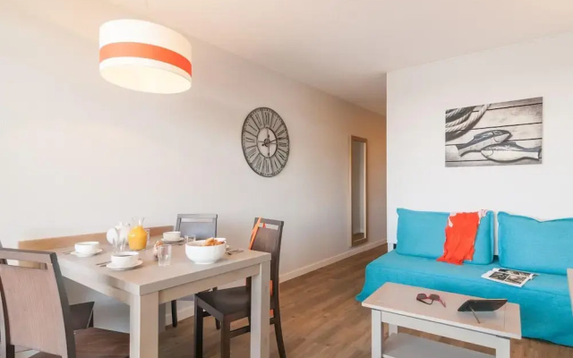 Apartment in Collioure With Sea View