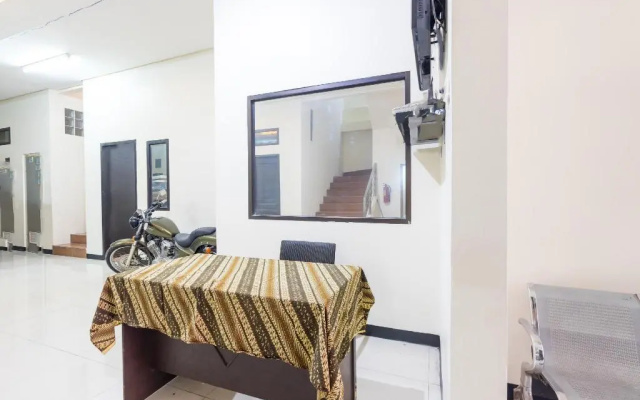 OYO 1435 Residence 446