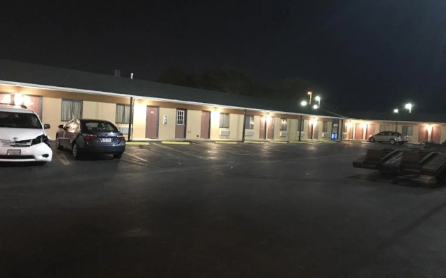 Western Holiday Motel
