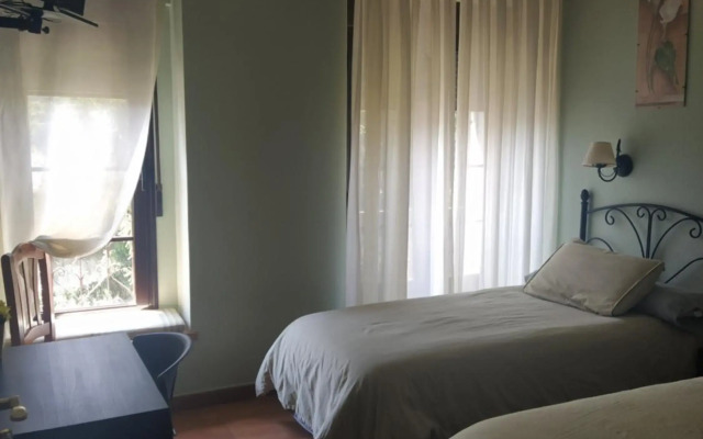 Hostal La Cigueña
