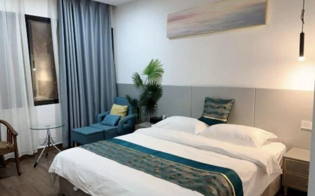 Happy Family Hotel