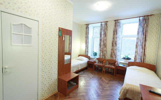 Отель Бенуа