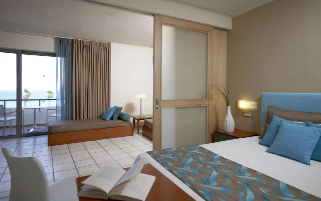 Olympic Palace Resort Hotel & Convention Center