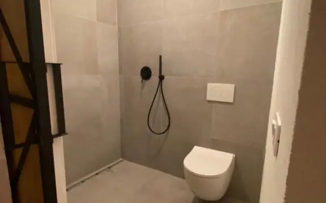Luxury room for up to 8 people!