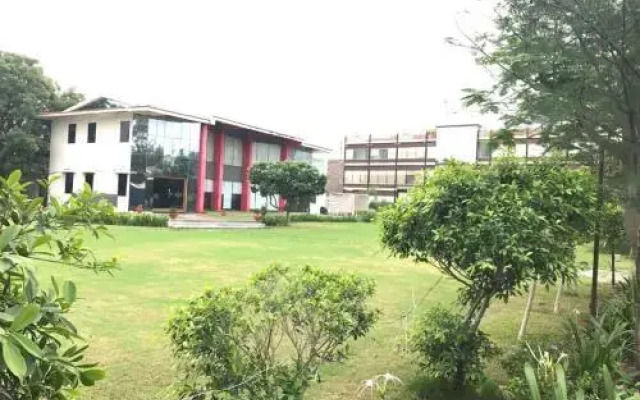 The Highness Hotel