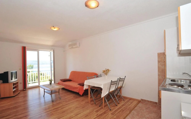 Amazing Home in Lokva Rogoznica With Wifi and 2 Bedrooms