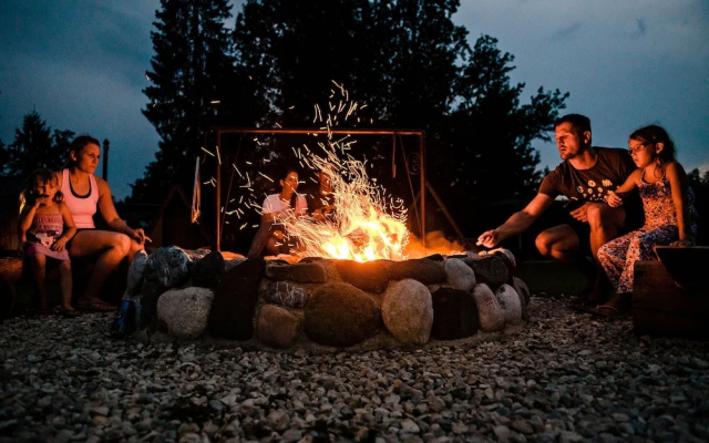 Glamping Ob Robu Gozda