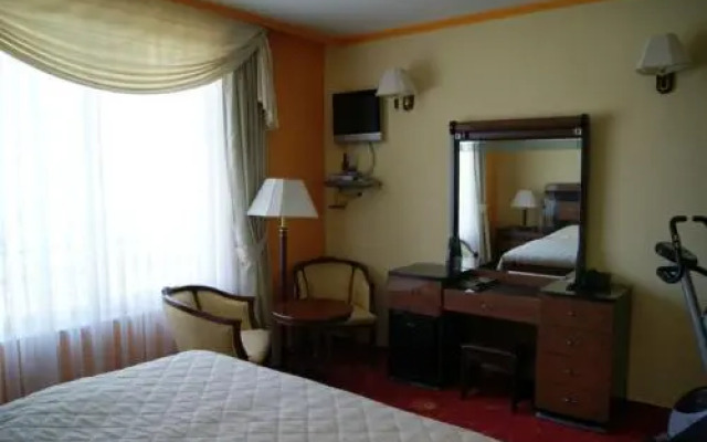 Hotel Patria