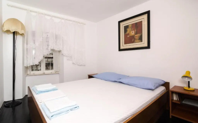 Apartment La Marina