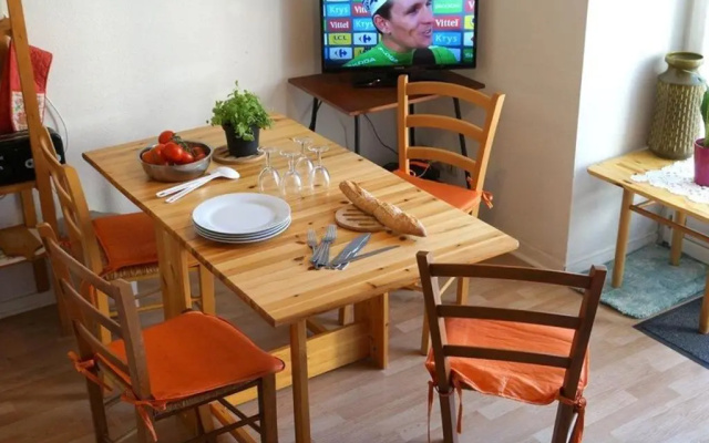Appartement Bagnères-de-Luchon, 2 pièces, 4 personnes - FR-1-313-152