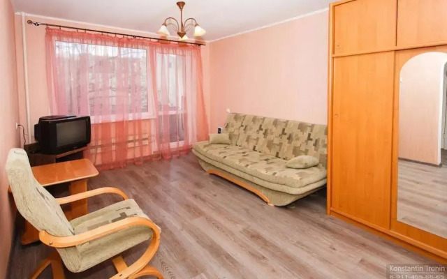 Apartment on 9 Aprelya