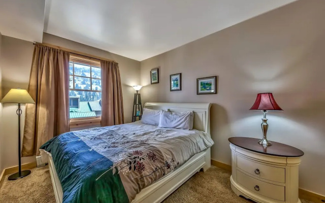 Three Bedroom Mountain At Kirkwood Townhouse by RedAwning