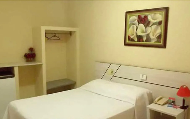 Real Hotel