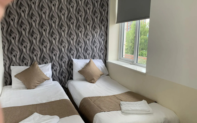 Imperial Salford Hotel