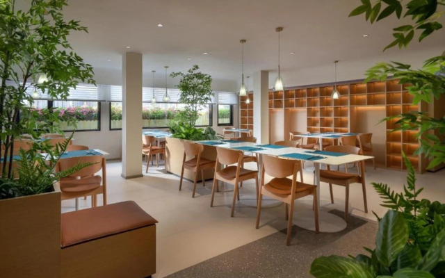 CYBO Station SSAW Shangpin Hotel Luohu Shenzhen