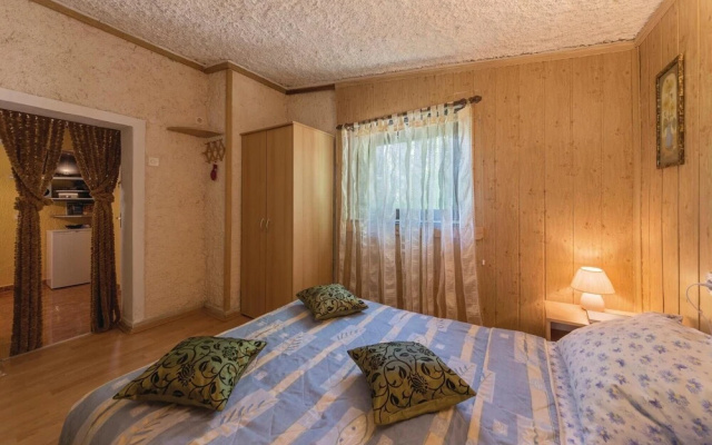 Beautiful Home in Medulin With Wifi and 1 Bedrooms