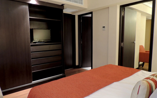 Premium Tower Suites San Luis