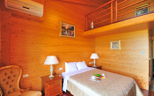 Aurora B&B