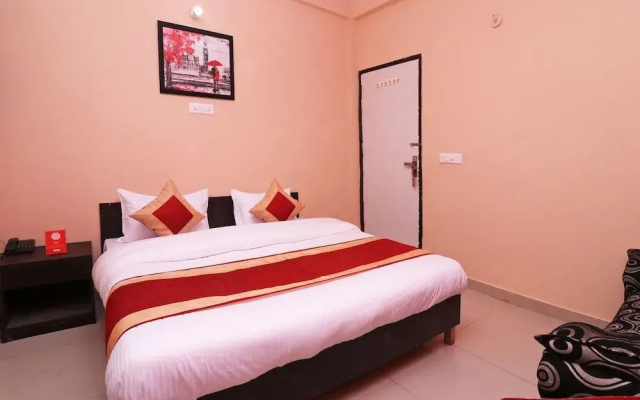 OYO 18625 Prem Hotel