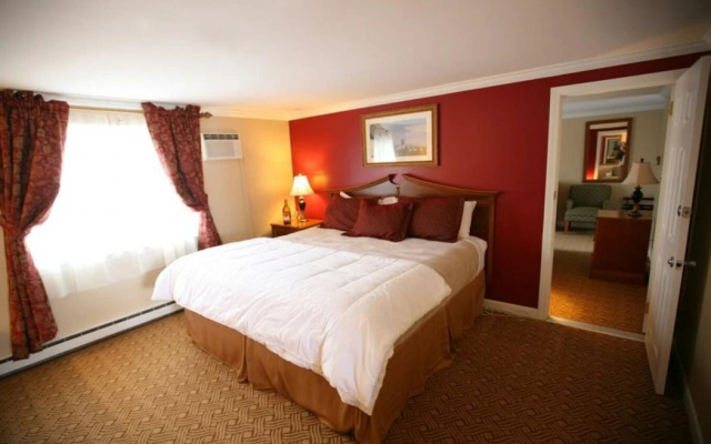 Love Farms Lodge