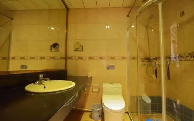 Homeinn Ripple Yun Hotel (Mishan Xingya Times Square)