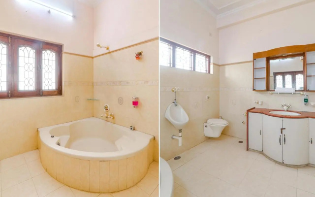 Fabhotel Raka Inn