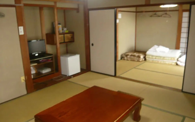 Youth Hostel WANIHIMA~Lakeside BIWA